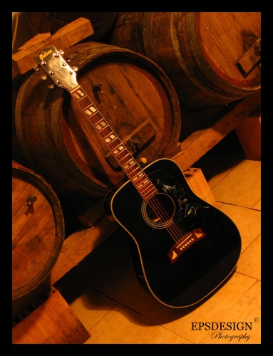 GUITAR_AND_WINE_by_epsdesign